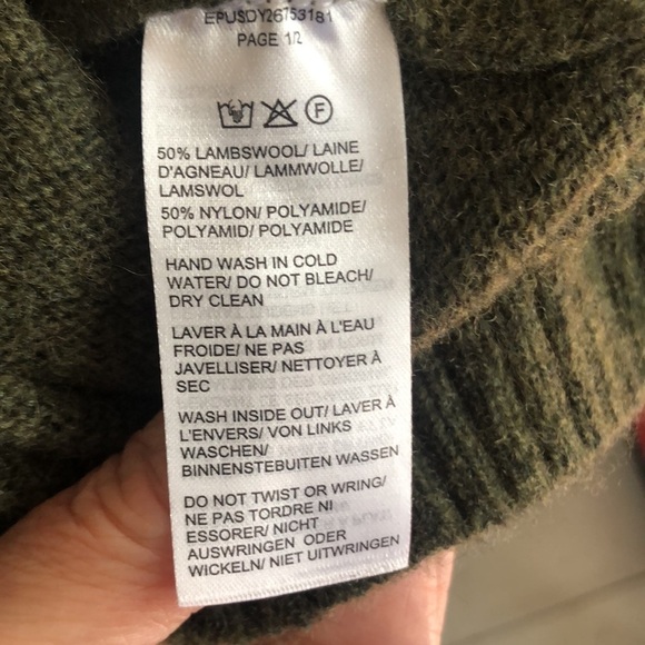 Black  Brown 1826 lambs wool blend forest green size S - M V neck Pul… - Picture 5 of 8